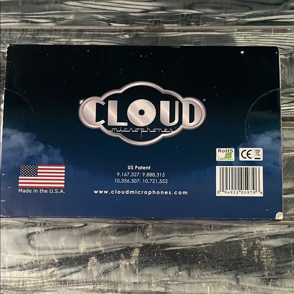 Cloud Microphones Box